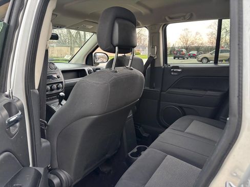 Used 2011 Jeep Compass 2WD image 13