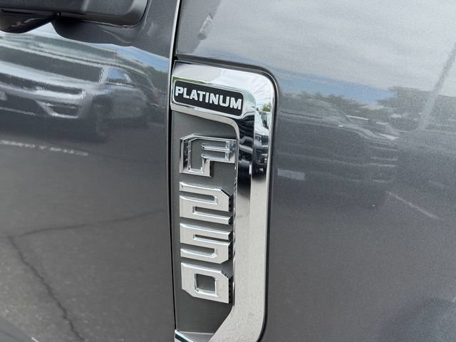Used 2019 Ford F250 Platinum AWD/4WD image 6