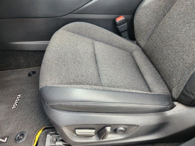Certified 2024 Toyota Crown AWD/4WD image 22