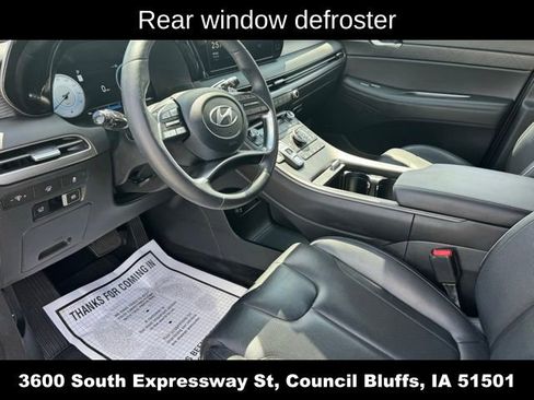 Used 2023 Hyundai Palisade Limited AWD/4WD image 18