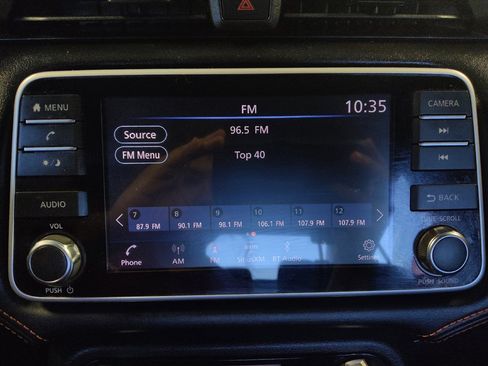 Used 2020 Nissan Versa SR FWD image 25