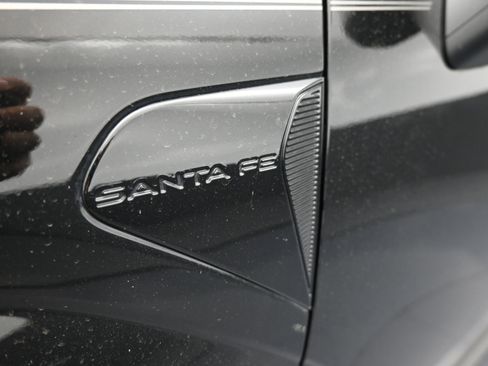 Used 2025 Hyundai Santa Fe SE image 11