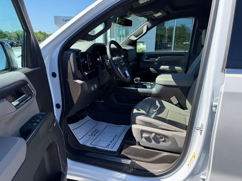 Certified 2024 GMC Sierra 1500 SLT w/ SLT Convenience Package AWD/4WD image 16