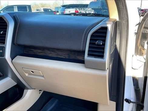 Used 2019 Ford F150 Lariat w/ Equipment Group 502A Luxury image 23