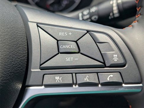 New 2025 Nissan Sentra SR image 15