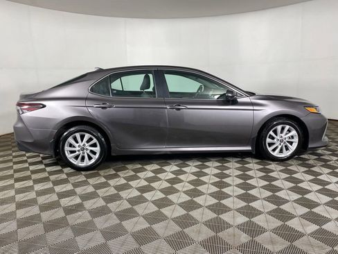Used 2024 Toyota Camry LE AWD/4WD image 9