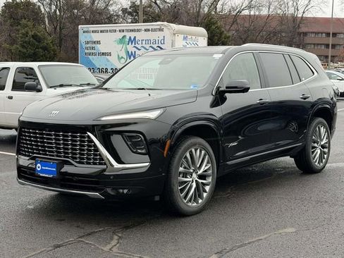 New 2026 Buick Enclave Avenir w/ Super Cruise Package image 4