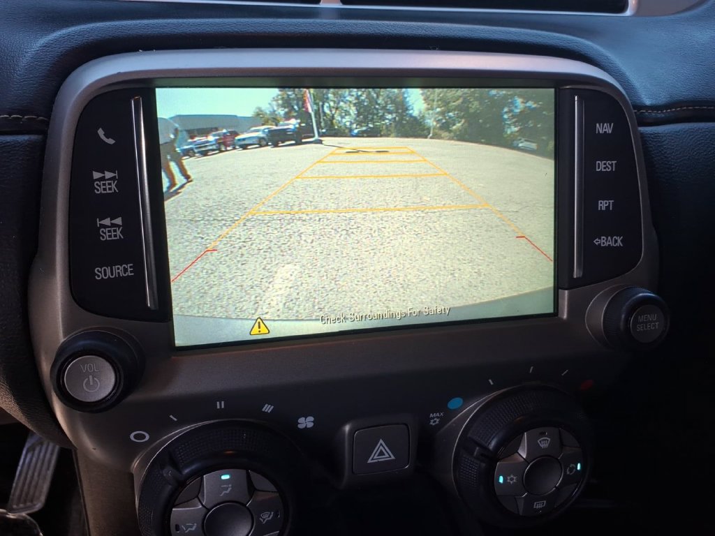 Used 2015 Chevrolet Camaro LT RWD image 12