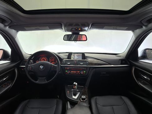 Used 2014 BMW 320i xDrive Sedan image 27