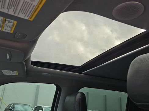 Used 2021 Ford F150 Lariat w/ Equipment Group 502A High image 29