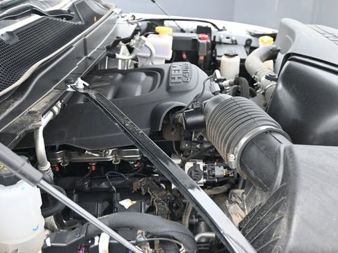 Used 2025 RAM 2500 Laramie image 10