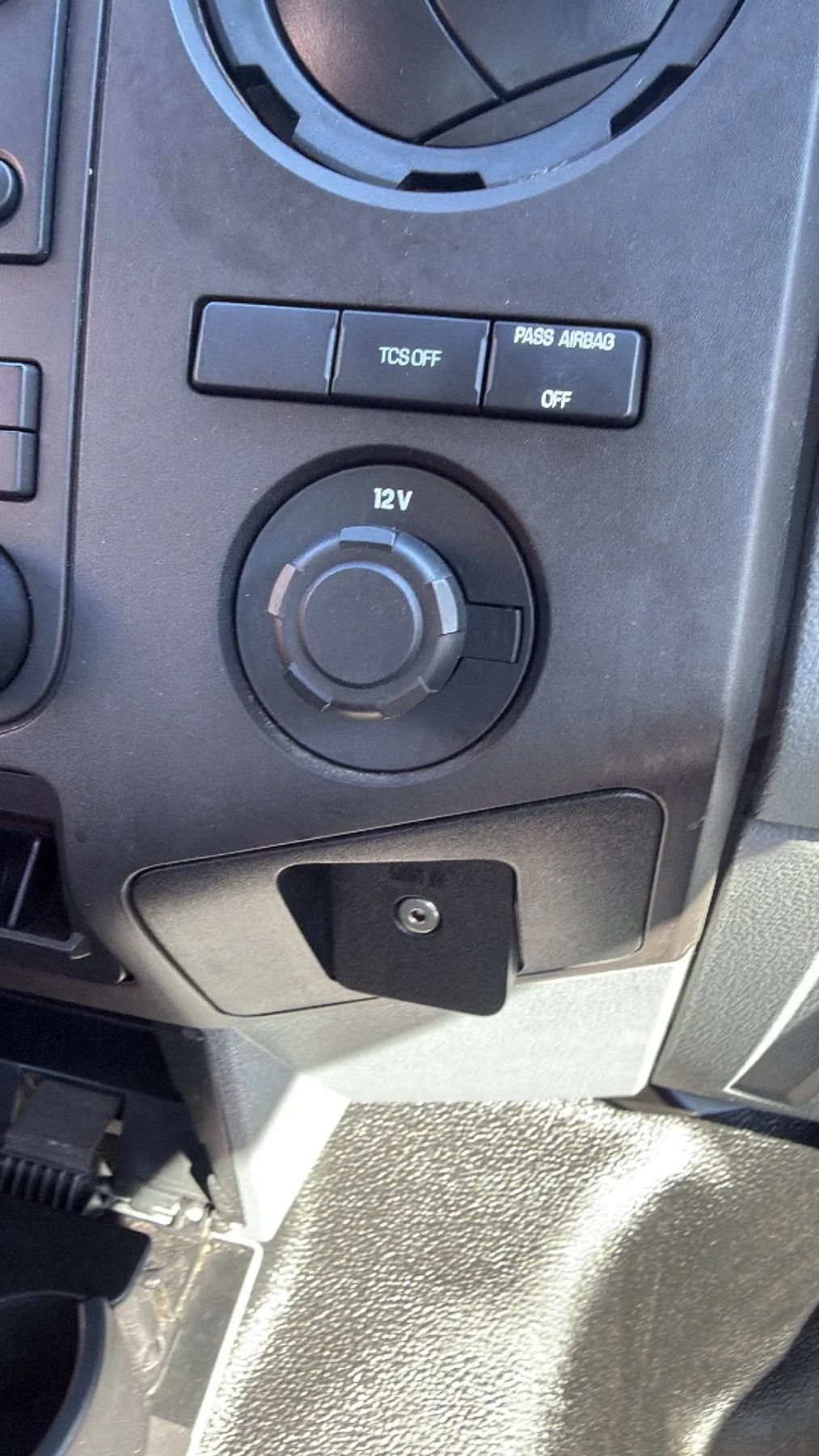 Used 2015 Ford F350 XL w/ Power Equipment Group RWD image 18