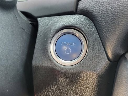 Used 2022 Toyota RAV4 XSE image 27