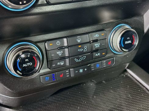 Used 2020 Ford F150 Raptor w/ Equipment Group 802A Luxury AWD/4WD image 16