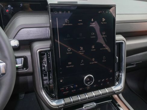 New 2026 GMC Yukon XL Denali w/ Sun & Power Step Package AWD/4WD image 18