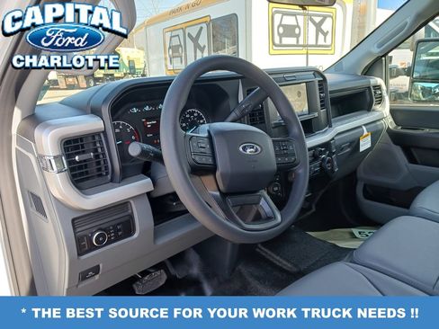 New 2026 Ford F250 XL w/ XL Chrome Package AWD/4WD image 16