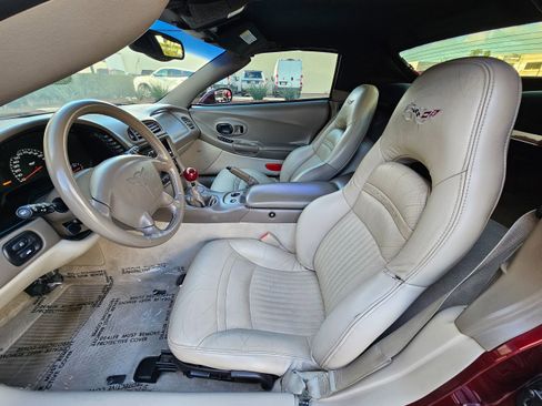 Used 2003 Chevrolet Corvette Convertible w/ Preferred Equipment Group1 image 17