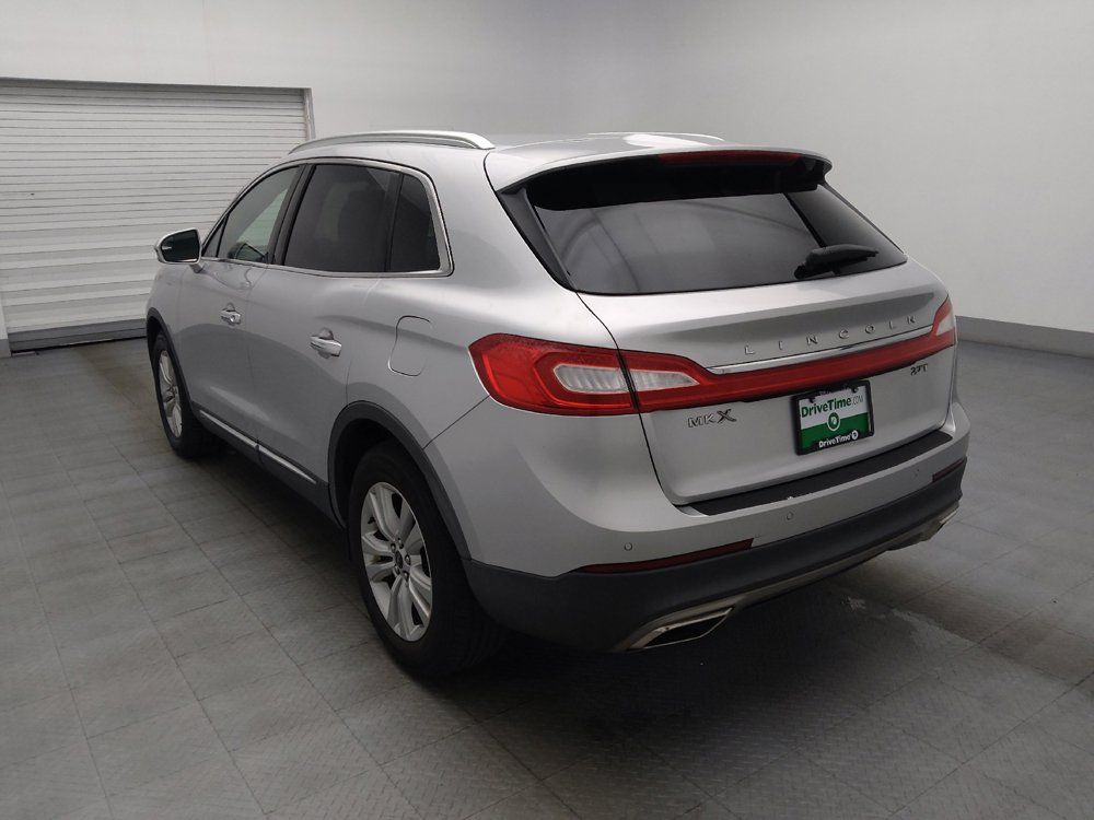 Used 2017 Lincoln MKX Premiere FWD image 5