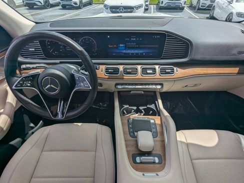 Certified 2024 Mercedes-Benz GLS 450 4MATIC image 2