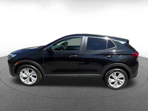 Used 2025 Buick Encore GX Preferred FWD image 9