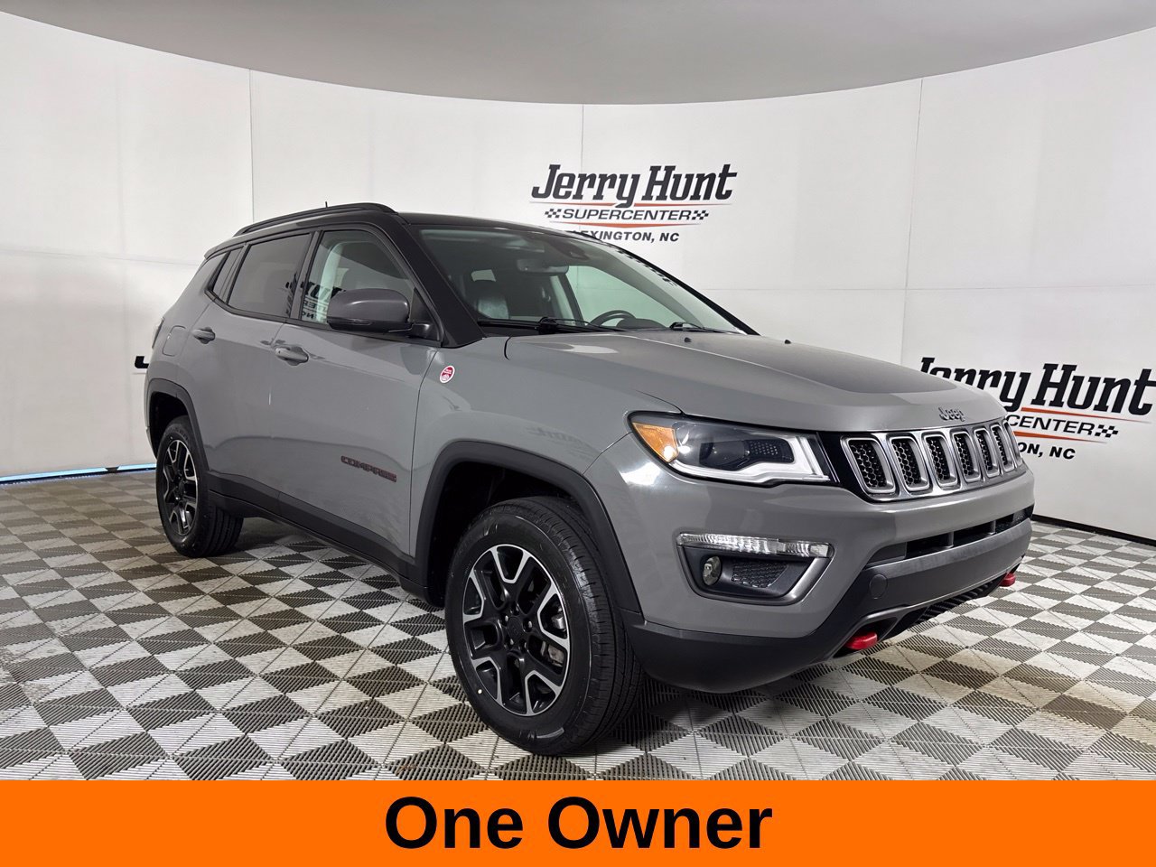 Used 2021 Jeep Compass Trailhawk w/ Sun and Sound Group AWD/4WD image 4