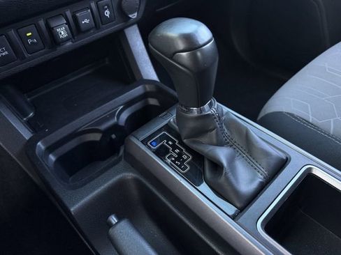 Used 2023 Toyota Tacoma TRD Off-Road w/ Technology Package image 20