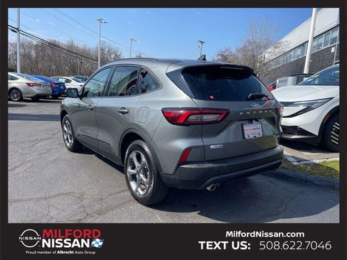 Used 2025 Ford Escape ST-Line image 3