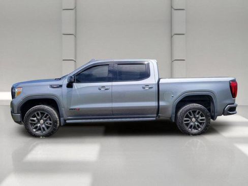 Used 2022 GMC Sierra 1500 AT4 w/ AT4 Premium Package AWD/4WD image 3