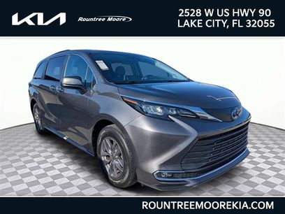 Used 2024 Toyota Sienna XLE