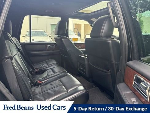 Used 2017 Lincoln Navigator Select AWD/4WD image 20