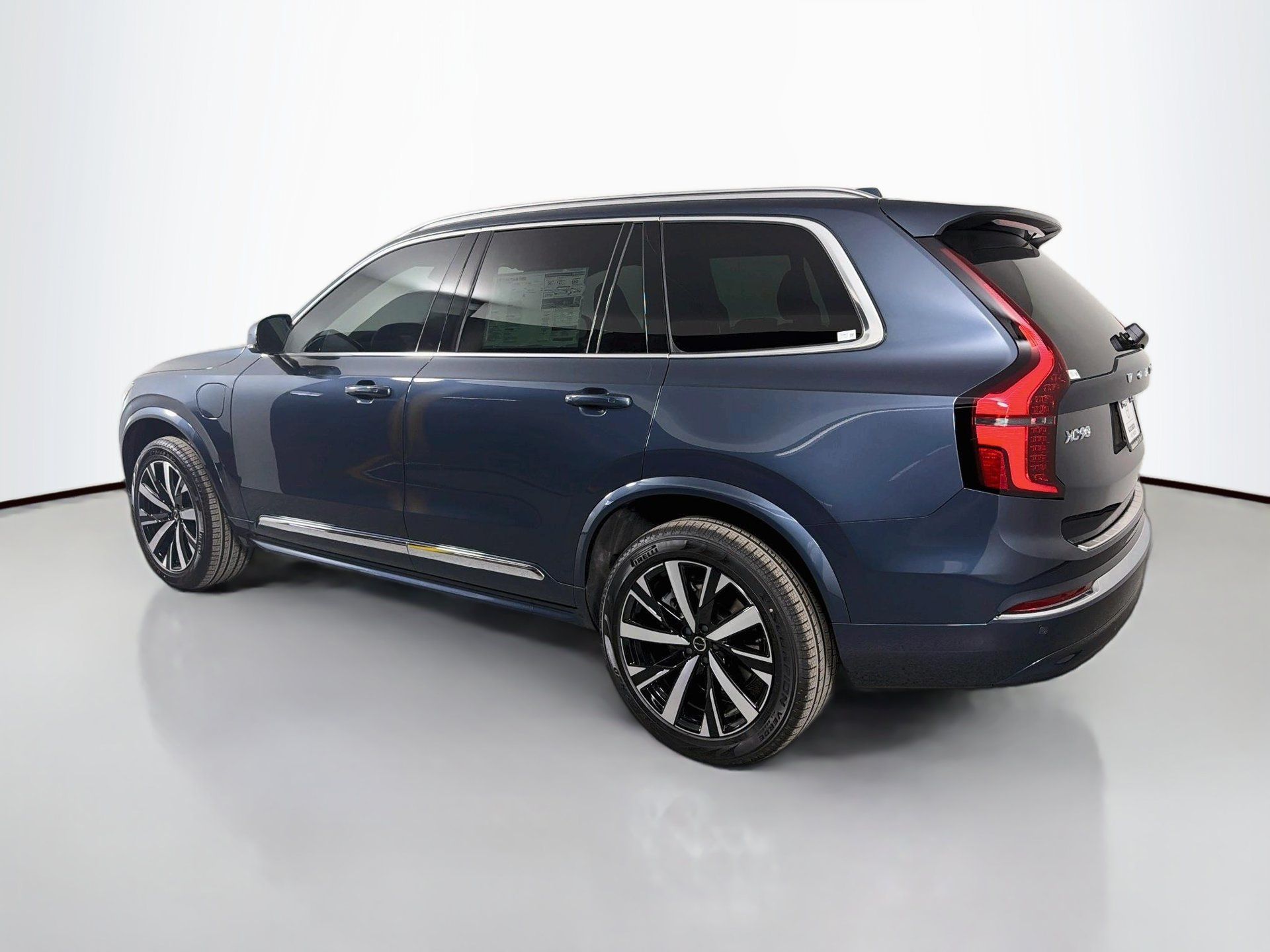 New 2026 Volvo XC90 T8 Core w/ Protection Package Premier AWD/4WD image 7