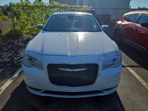 Used 2015 Chrysler 300 C w/ Light Group AWD/4WD image 2