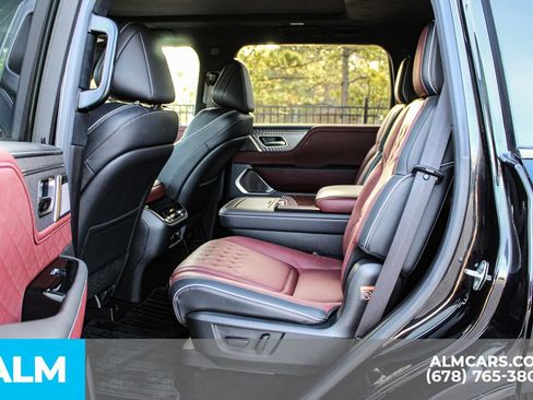 Used 2025 INFINITI QX80 Autograph image 16