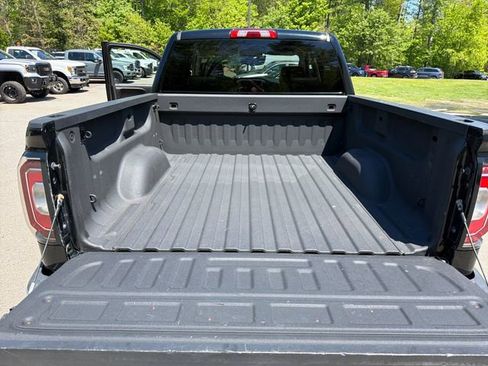 Used 2016 GMC Sierra 1500 SLT w/ SLT Premium Package AWD/4WD image 22