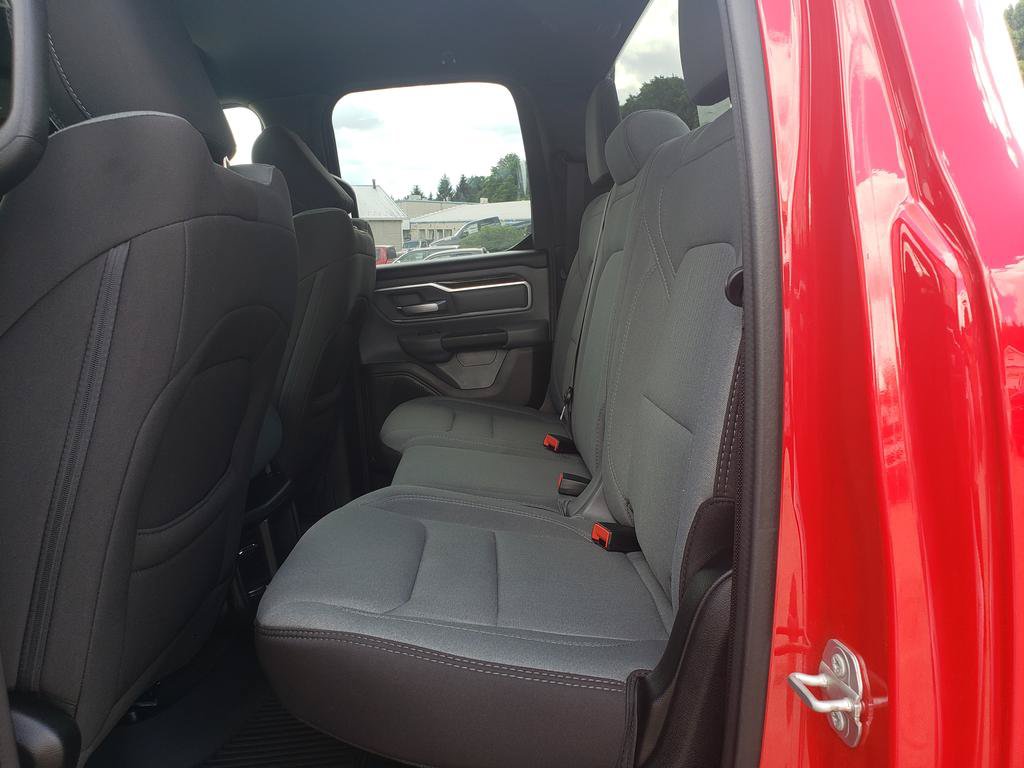 Used 2023 RAM 1500 Big Horn AWD/4WD image 12