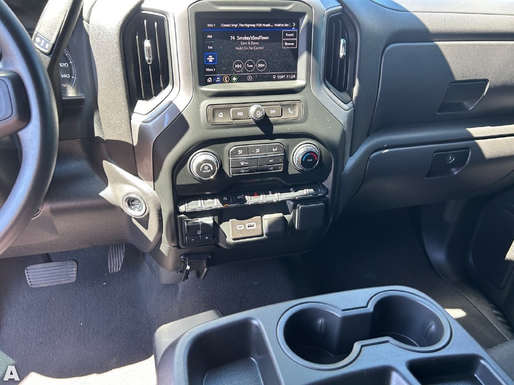 Used 2024 Chevrolet Silverado 1500 Custom Trail Boss AWD/4WD image 23