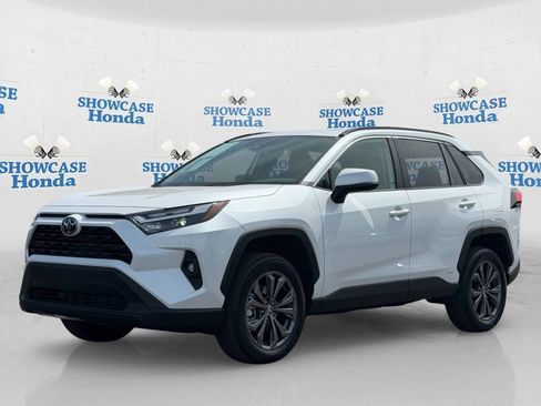 Used 2025 Toyota RAV4 XLE Premium w/ Weather Package AWD/4WD image 2