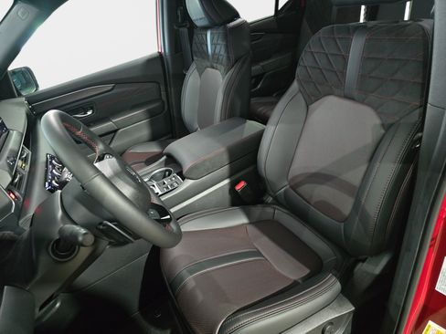 Used 2026 Honda Pilot Black Edition image 12