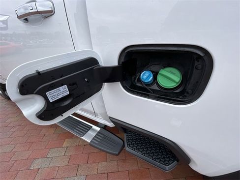 Used 2021 GMC Sierra 2500 Denali w/ Denali Ultimate Package image 33