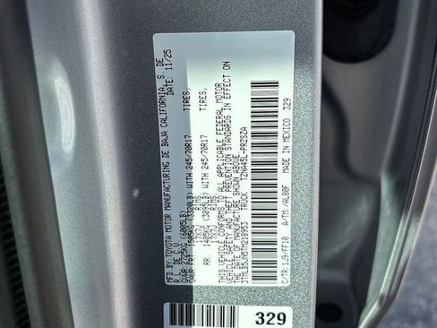 Used 2026 Toyota Tacoma SR5 AWD/4WD image 15