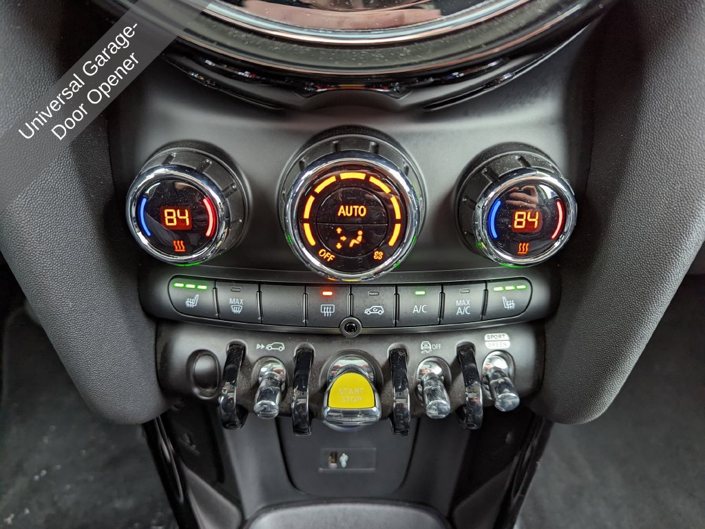 Used 2022 MINI Cooper SE FWD image 22