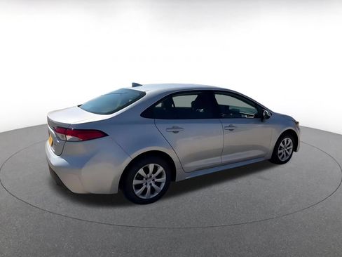 Used 2025 Toyota Corolla LE FWD image 15