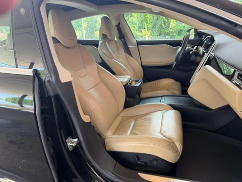 Used 2017 Tesla Model S 60D AWD/4WD image 10