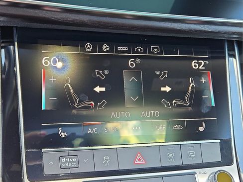 Used 2021 Audi Q8 Premium w/ Black Optic Package image 17