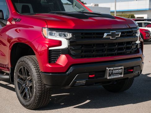 New 2026 Chevrolet Silverado 1500 LT Trail Boss w/ LPO, Dark Essentials Package AWD/4WD image 8