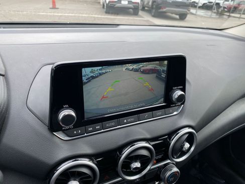 Used 2025 Nissan Sentra S image 24