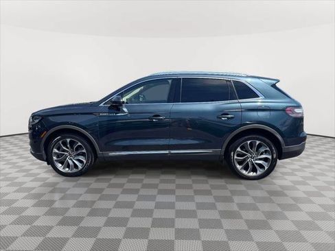 Used 2022 Lincoln Nautilus Reserve AWD/4WD image 4