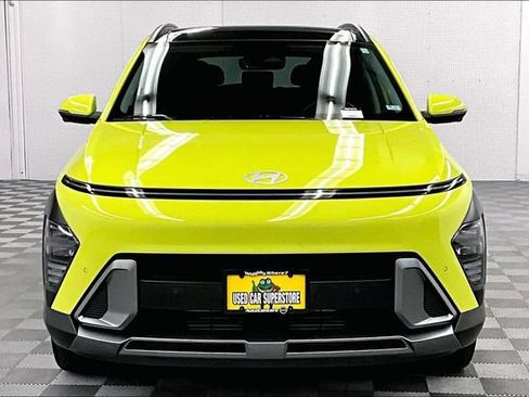 Used 2025 Hyundai Kona Limited FWD image 4