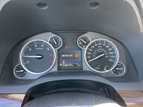 Used 2015 Toyota Tundra Limited image 17