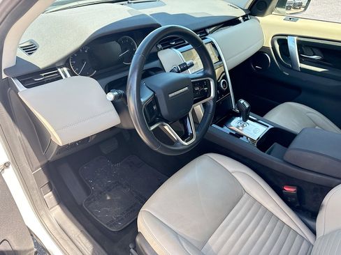 Used 2022 Land Rover Discovery Sport SE image 26